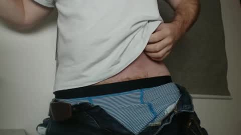 Snapshot of us5030 chatting on 11-06-25, 06:31 US5030 online show from 11-06-25, 06:31