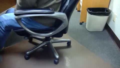 useemie online show from 04-13-26, 06:24