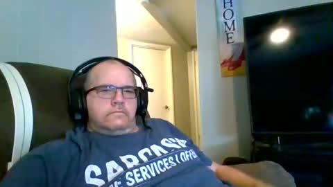 Snapshot of usstarr1 chatting on 02-14-25, 07:02 usstarr1 online show from 02-14-25, 07:02