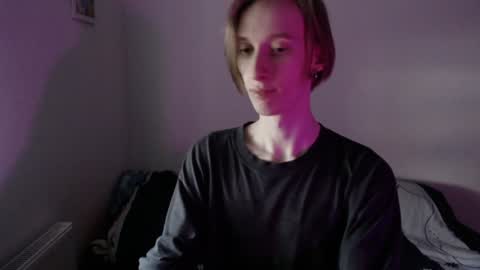 Snapshot of usuck364662 chatting on 12-25-24, 08:29 Excuse me online show from 12-25-24, 08:29