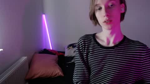 Snapshot of usuck364662 chatting on 01-08-25, 07:13 Excuse me online show from 01-08-25, 07:13