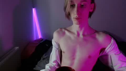 Snapshot of usuck364662 chatting on 01-29-25, 03:12 Excuse me online show from 01-29-25, 03:12