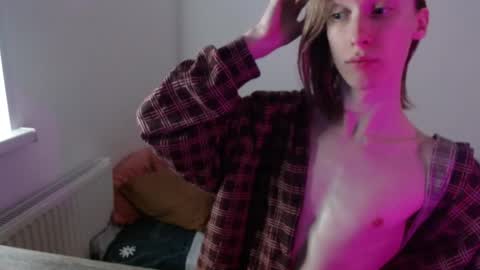 Snapshot of usuck364662 chatting on 09-25-25, 04:27 Excuse me online show from 09-25-25, 04:27