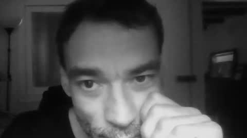 Snapshot of uthonn chatting on 01-08-26, 10:39 uthonn online show from 01-08-26, 10:39