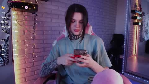 Eva online show from 01-08-25, 10:15