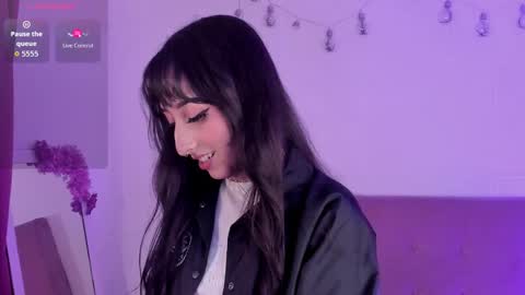 Snapshot of v1cky_ chatting on 12-15-25, 03:55 v1cky_ online show from 12-15-25, 03:55