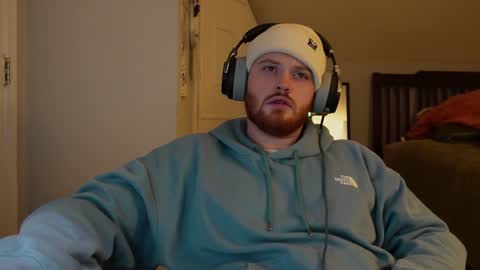 v_for_veng online show from 02-05-25, 08:11