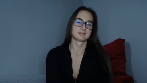 Valensiya online show from 01-14-25, 06:17