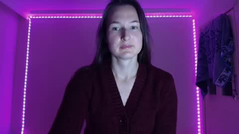 Valensiya online show from 12-21-25, 08:27