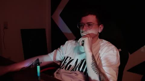 vacation__ online show from 11-27-25, 03:47