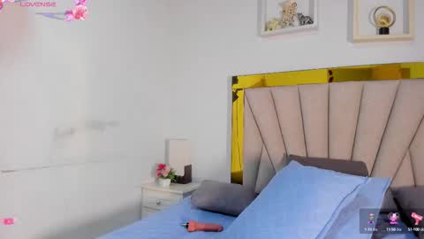 vahioleth  online show from 09-27-25, 03:33