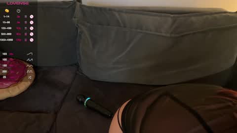 Snapshot of vaiee chatting on 02-25-25, 10:15 Valery online show from 02-25-25, 10:15