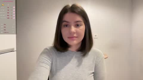 Snapshot of vaiee chatting on 02-25-26, 07:23 Valery online show from 02-25-26, 07:23