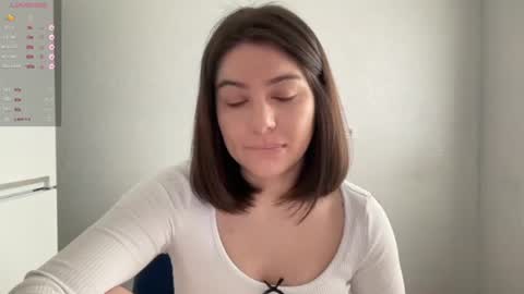 Snapshot of vaiee chatting on 03-04-26, 07:25 Valery online show from 03-04-26, 07:25