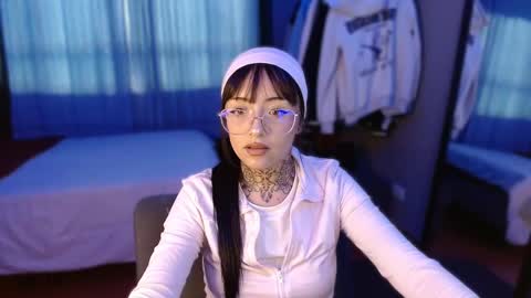 valentina online show from 11-07-25, 09:37