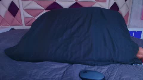 Valentina online show from 09-14-25, 07:13