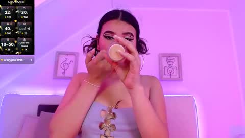 Tifanny  online show from 02-26-25, 07:49