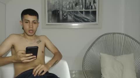 valen paul online show from 11-21-25, 11:14