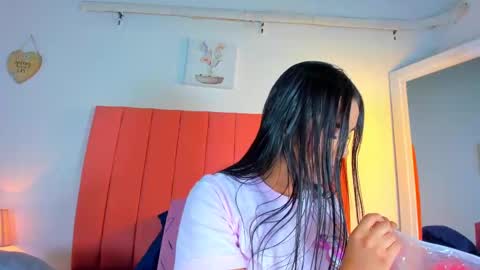VALENTINA  3 online show from 10-07-25, 12:02