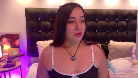 Valen Scott online show from 12-22-25, 12:57