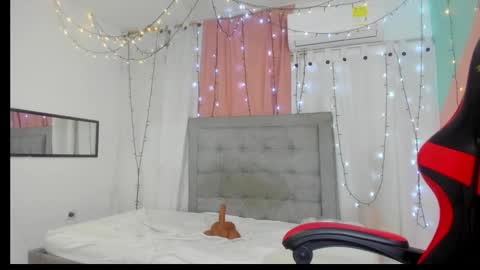 Valentina online show from 03-10-25, 09:32