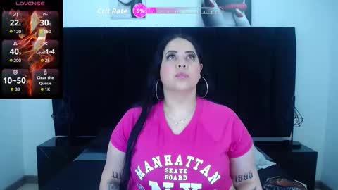 Snapshot of valentina_fox01_ chatting on 02-04-26, 03:45 Valentina online show from 02-04-26, 03:45