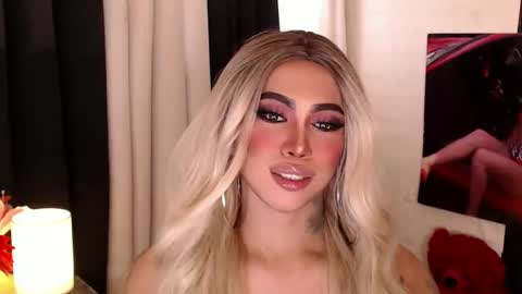 Amanda online show from 02-05-25, 01:15