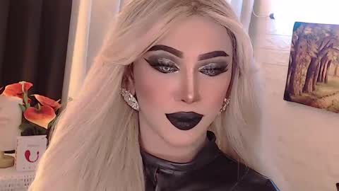 Amanda online show from 09-13-25, 02:44