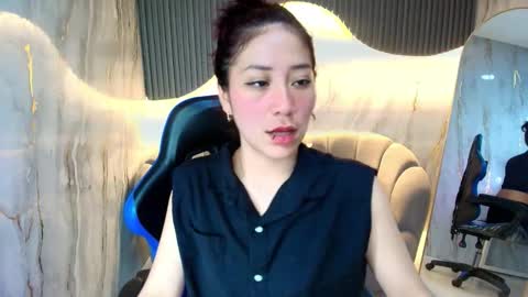 Valentina online show from 11-13-25, 04:11