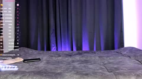 valentinaroyal online show from 01-13-25, 04:50