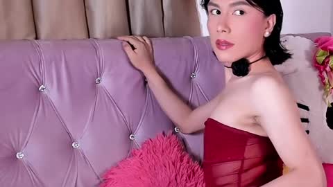 Valentine online show from 04-12-26, 05:45