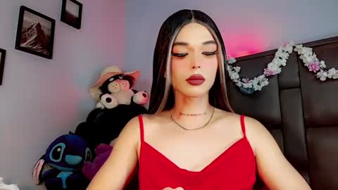 Snapshot of valentinne_marian chatting on 10-04-25, 02:37 Marian online show from 10-04-25, 02:37