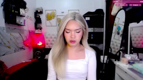 VALERIA online show from 11-24-25, 12:38