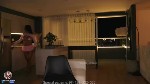 valeria_orozco online show from 01-20-25, 12:15