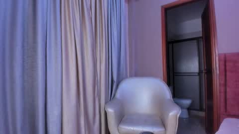 Snapshot of valeriablythe chatting on 02-28-26, 02:23 ValeriaBlythe online show from 02-28-26, 02:23