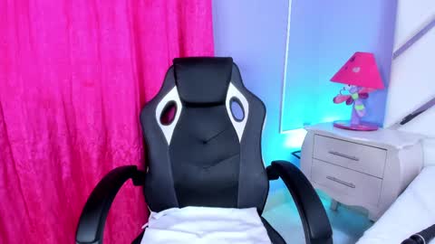 valeriajacobs online show from 10-11-25, 11:53