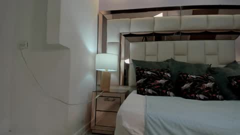 Valeria  online show from 01-14-26, 12:11