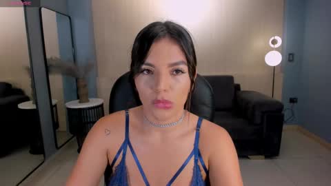 Snapshot of valeriaroldanx chatting on 03-11-25, 03:59 Valeria online show from 03-11-25, 03:59