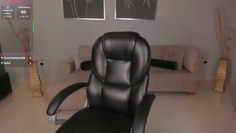 Valeria online show from 11-05-25, 04:23