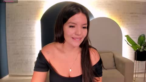 Snapshot of valeriaroldanx chatting on 01-16-26, 10:41 Valeria online show from 01-16-26, 10:41