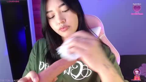 Valeri online show from 09-19-25, 06:04