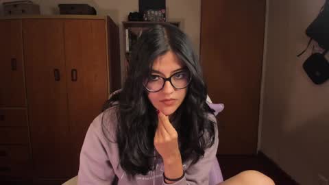 Val  online show from 01-03-25, 04:00