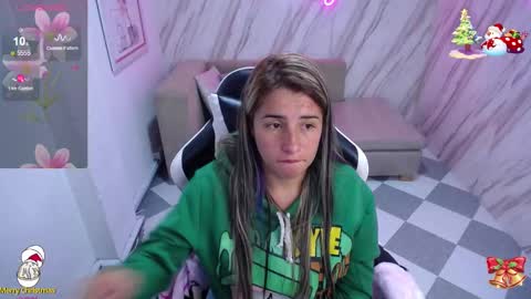 Snapshot of valerie_b chatting on 12-11-24, 09:41 valerie_b online show from 12-11-24, 09:41