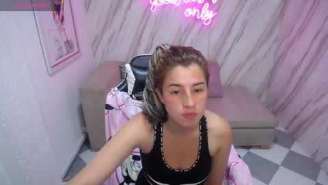 Snapshot of valerie_b chatting on 12-13-24, 03:05 valerie_b online show from 12-13-24, 03:05