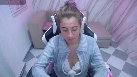 Snapshot of valerie_b chatting on 12-14-24, 10:56 valerie_b online show from 12-14-24, 10:56