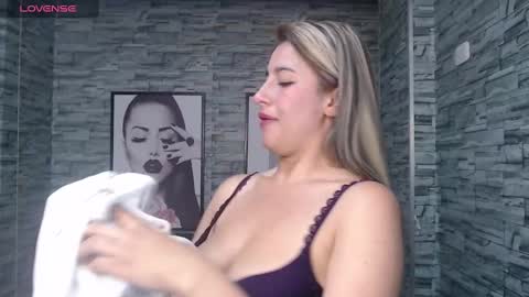 Snapshot of valerie_b chatting on 12-21-24, 04:03 valerie_b online show from 12-21-24, 04:03