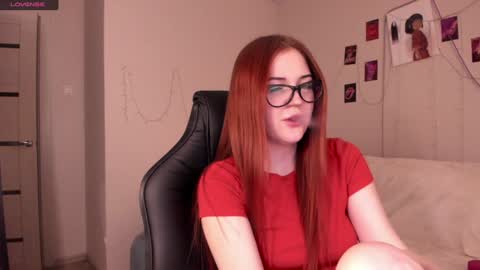 Snapshot of valerie_cutee chatting on 12-08-24, 08:15 Lera online show from 12-08-24, 08:15