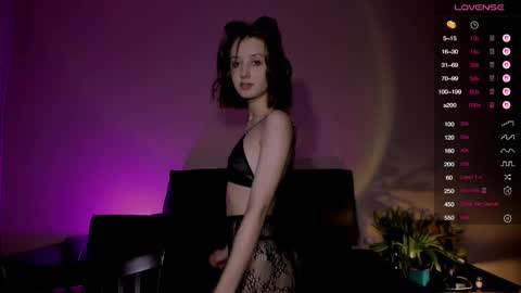 Snapshot of valerie_mooon chatting on 03-10-25, 10:34 Kristi moony online show from 03-10-25, 10:34