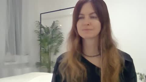 valerie_rose777 online show from 12-15-25, 08:24