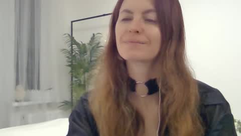 valerie_rose777 online show from 12-20-25, 08:27